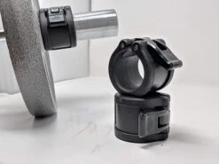 Clout Fitness Locking Barbell Collar -Fitness Equipment Shop 013a006f03dbc5392effeb8f18fda755 5d0a74e3e8961 600x450 1