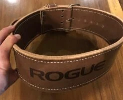 Rogue Ohio Lifting Belt -Fitness Equipment Shop 22fb0cee7e1f3bde58293de743871417 5d2d2f108c739 600x491 1
