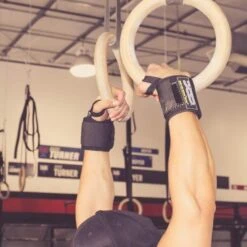 XD Kevlar Wrist Wraps -Fitness Equipment Shop 2c6ae45a3e88aee548c0714fad7f8269 5d0a758595887 600x600 1