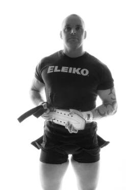 Eleiko Powerlifting Belt -Fitness Equipment Shop aa169b49b583a2b5af89203c2b78c67c 5d0a74eb2baf0 600x906 1