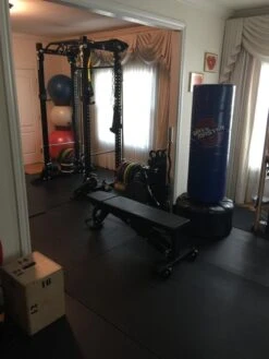 Rogue RM-390F Flat Foot Monster Rack -Fitness Equipment Shop c0e190d8267e36708f955d7ab048990d 5d1121cb90db0